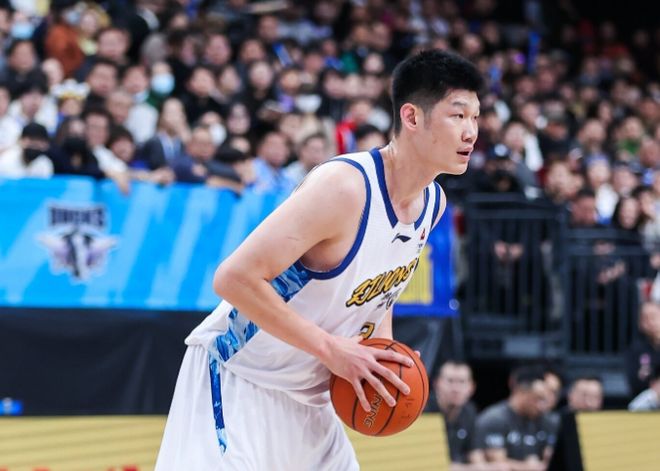 广厦双杀天津豪取五连胜 胡金秋狂砍32分助队反