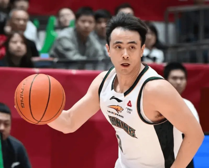 浙江力克辽宁难掩隐患 三分与篮板成胜负关键