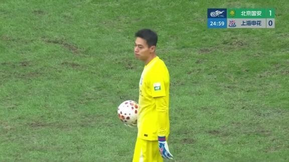 申花门将薛庆浩三场神扑力助球队抢分