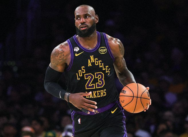 独行侠主场迎战湖人 东契奇缺阵湖人陷困境