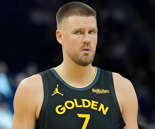 勇士附加赛惨败太阳 15分差距终结季后赛征程